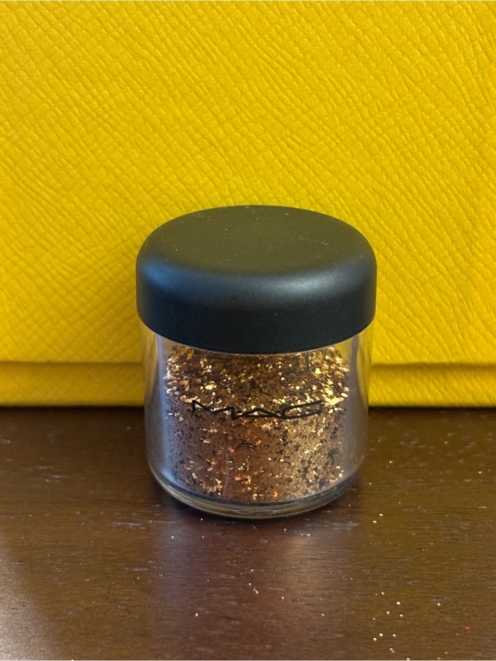 VINTAGE DISCONTINUED HTF MAC Loose Glitter Pot in MARIGOLD